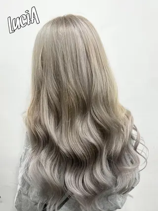 カラー ヘアアレンジ ロング MISAKIエクステ ブリーチ\5900のヘアスタイル