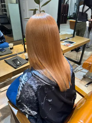 セミロング 髪質改善美容室 si by bokuno銀座所属・美髪矯正 selyaのヘアスタイル