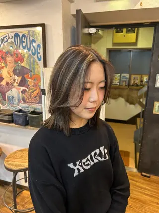 ミディアム カラー 180° OneEightyDegrees 中目黒所属・Himari 【ハイトーンカラー】のヘアスタイル