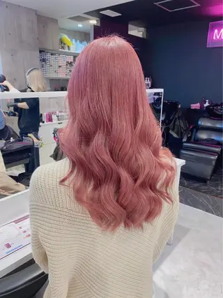 ミディアム カラー ヘアアレンジ 韓国ヘア 🦋KIRA🦋のヘアスタイル