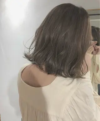 カラー 【arc】 佐藤未希穂/レイヤーのヘアスタイル