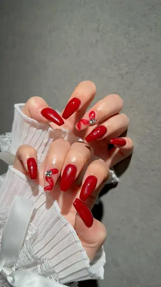 ネイル I-nailロング /ワンホン/キラキラのネイルデザイン