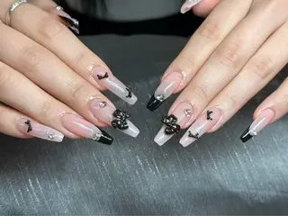 ネイル Kaka_ パラジェル、長さだしのネイルデザイン