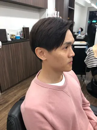 ショート メンズ DAN BRISE BARBER所属・馬上 拓海のヘアスタイル