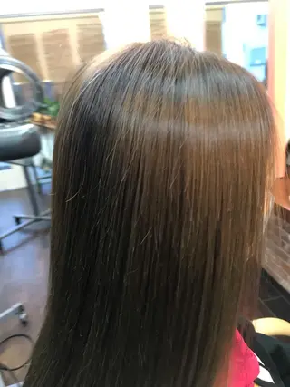 セミロング パーマ 桧山 真のヘアスタイル