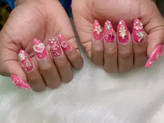 ネイル lucky nail 歌舞伎町のネイルデザイン