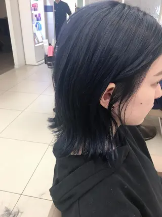 ミディアム カラー ヘアアレンジ クリスタルマジック hair &　eyeのヘアスタイル