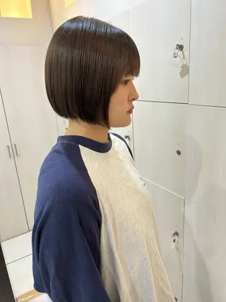 ショート カラー buy your own flowers:kava所属・yoda karenのヘアスタイル