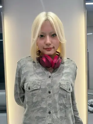 ミディアム 大谷 百音のヘアスタイル