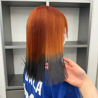 セミロング カラー HIKARI🐈‍⬛ レイヤー×デザインのヘアスタイル