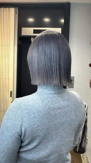 ミディアム 韓国ヘア/ブリーチ無 しWカラー/オリーブのヘアスタイル