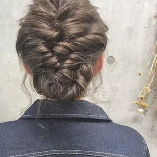 セミロング カラー ヘアアレンジ clan所属・Satsuki ✂︎♡のヘアスタイル