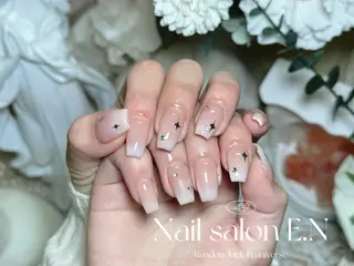 ネイル E.N🦋 長さ出し/持ち込みのネイルデザイン