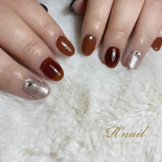 ネイル R nailのネイルデザイン