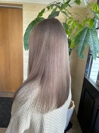 セミロング カラー lil'Lab所属・ハイトーンカラー💇 磯本　貴信のヘアスタイル