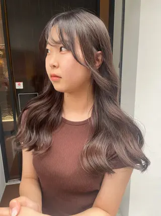 ロング 吉野 琴音のヘアスタイル