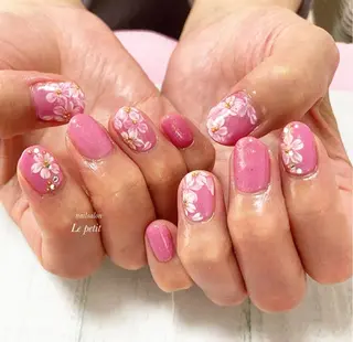 ネイル 石野 広佳のネイルデザイン