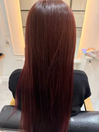 ロング カラー Queens Yukikoのヘアスタイル