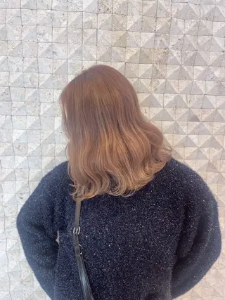 ミディアム カラー ラティアンヌイグレック所属・豊中/髪質改善/ レイヤーカットミヅキのヘアスタイル