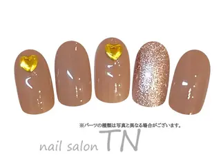 ネイル 矢川 まどかのネイルデザイン