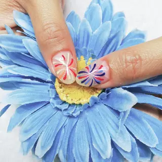 ネイル 柴崎 美幸のネイルデザイン