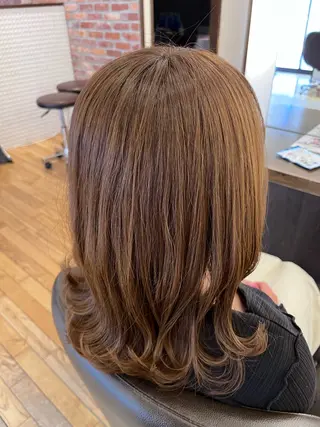 ミディアム カラー 透明感カラー/ 岡田澪香のヘアスタイル