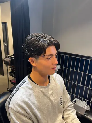 パーマ 新宿無料メンズカット ヒガシトウイのヘアスタイル