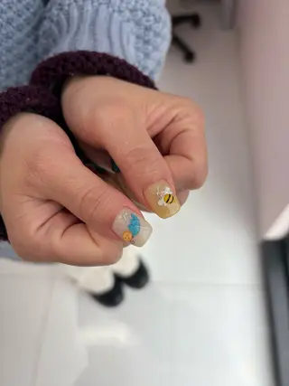 ミディアム Clala Ayumiのネイルデザイン