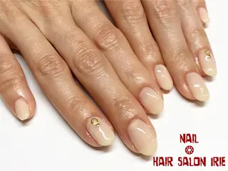 ネイル Hair salon Irie所属・與儀 知佳のネイルデザイン