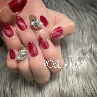 ネイル ROSE・ MARY 鈴木のネイルデザイン