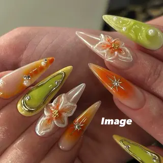 ネイル Nail salon Euphoria所属・Nail salon Euphoriaのネイルデザイン