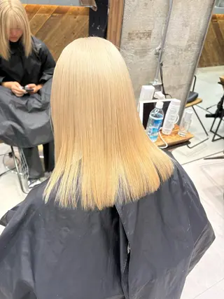 ミディアム カラー KAEDE🌺Wカ ラー/ホワイトカラーのヘアスタイル