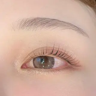 マツエク・マツパ アイブロウ Aya Pilinaの眉毛・アイブロウイメージ