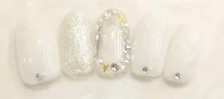 ネイル ゲン レイカのネイルデザイン