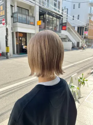 ミディアム カラー hair design icoii所属・梅原 あやりのヘアスタイル
