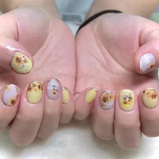 ネイル METORO NAILのネイルデザイン