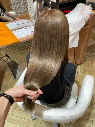 カラー イーストハムヘッドショップ所属・野村 直輝のヘアスタイル