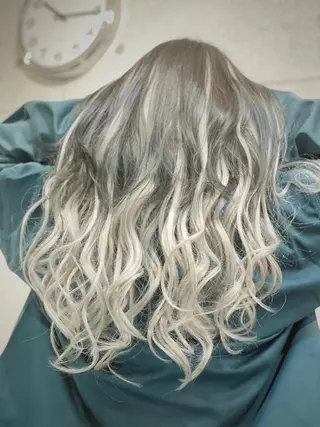ロング SHINYHAIR DaiCeのヘアスタイル