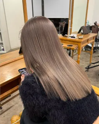 ロング カラー 大阪梅田/ イマムラミヅキのヘアスタイル