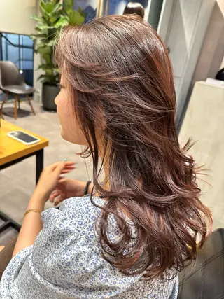 セミロング 韓国風/オシャレ /縮毛矯正/滝口琴未のヘアスタイル