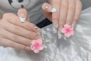 ネイル Lenie Nail Salonのネイルデザイン