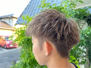 ショート カラー メンズ 竹内 翼のヘアスタイル