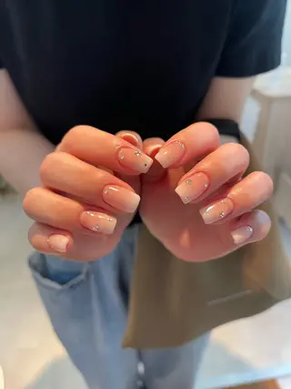 ネイル Yurina. tのネイルデザイン