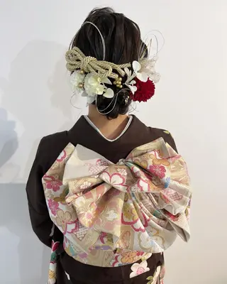 ロング ヘアアレンジ tomida yukiの眉毛・アイブロウイメージ