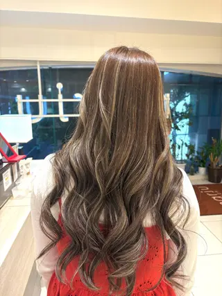 ロング 縮毛矯正/艶髪/ チホリのヘアスタイル