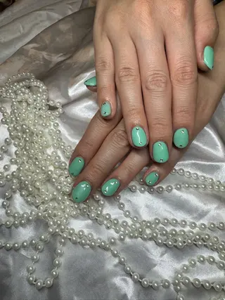 ネイル 濱岡 咲のネイルデザイン