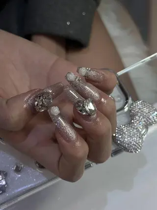 ネイル fein. rion☁️のネイルデザイン