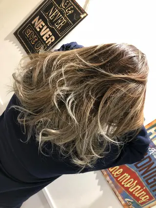 セミロング ノアヘアデザイン町田店所属・ショートヘア特化 mayaのヘアスタイル