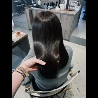 セミロング 彩名/透明感カラー/ /レイヤーカットのヘアスタイル