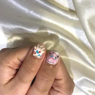 ネイル 西岡 杏のネイルデザイン